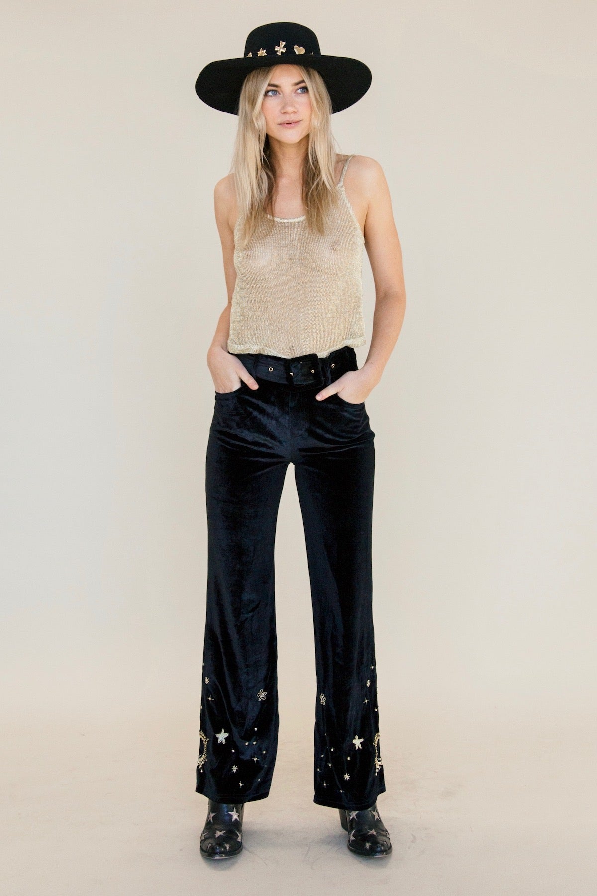 Brenda V-Down Pant - Black Velvet – Illusions Activewear