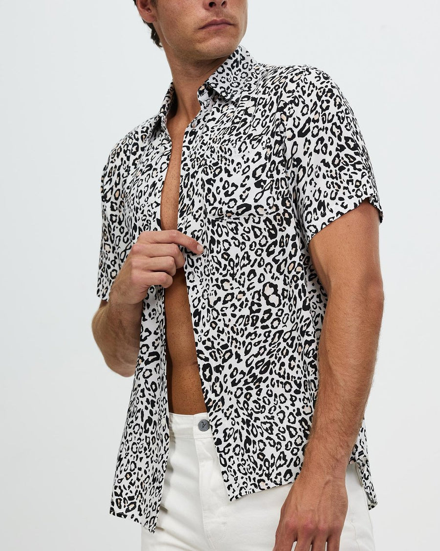 The LENNI Shirt - White Leopard
